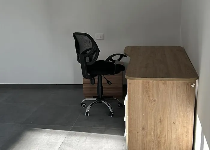 Апартаменты Casa Canova - With Free Garage