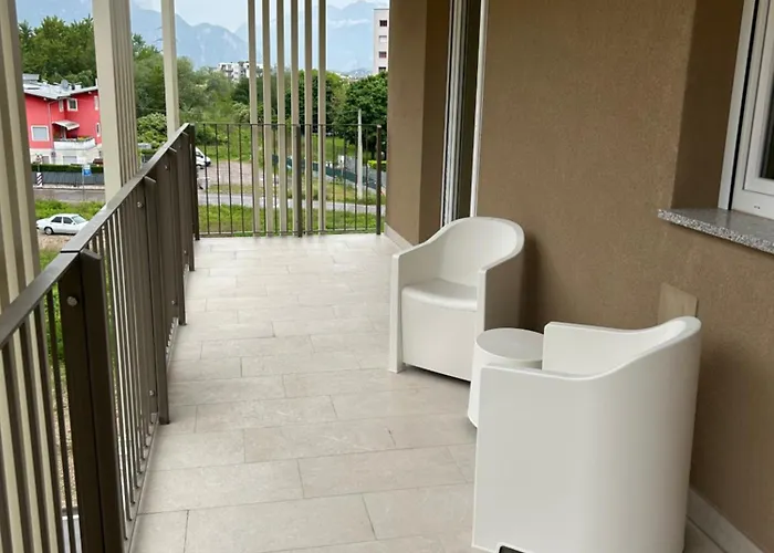 Casa Canova - With Free Garage *